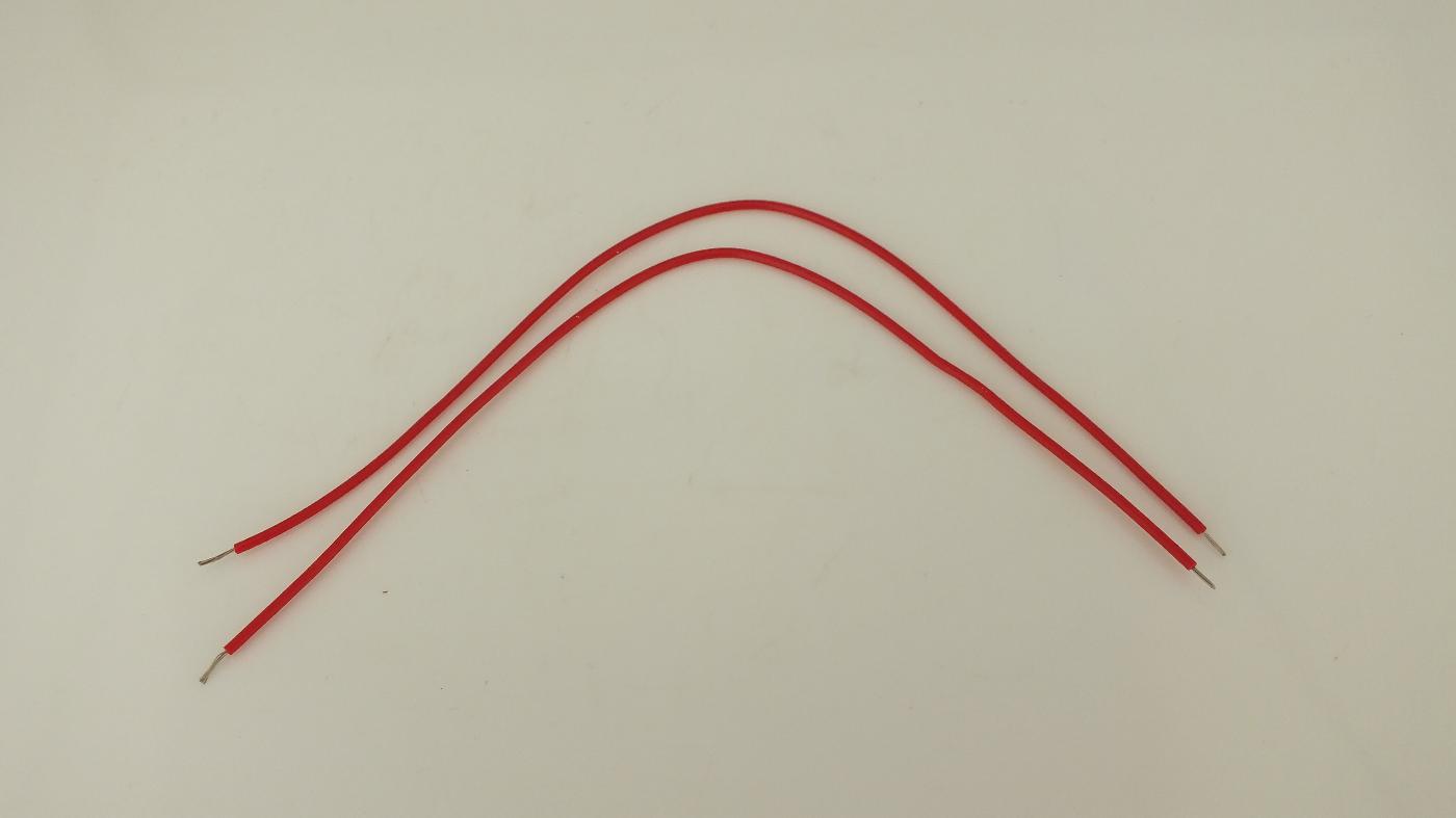 X1491 HORNBY TRIANG  2 X WIRE 127mm LONG RED       S10C