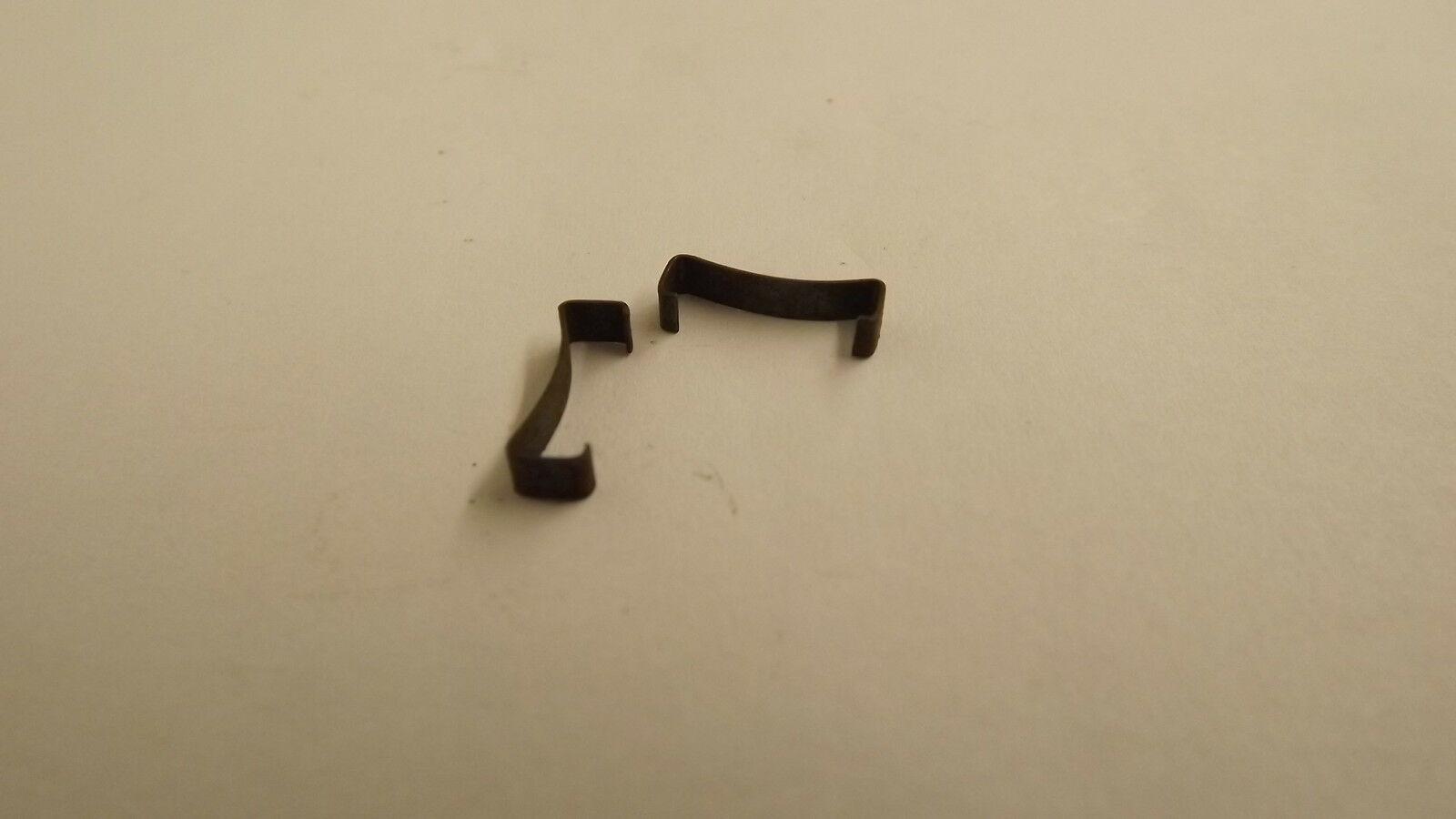 S3375  # hornby triang spares bearing clip x 2 G8E