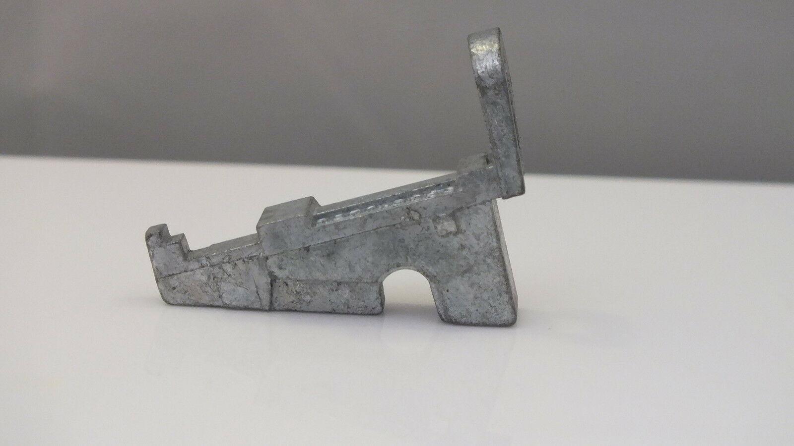 S4363 # HORNBY TRIANG MOTOR MOUNTING BRACKET 0-4-0       H9D