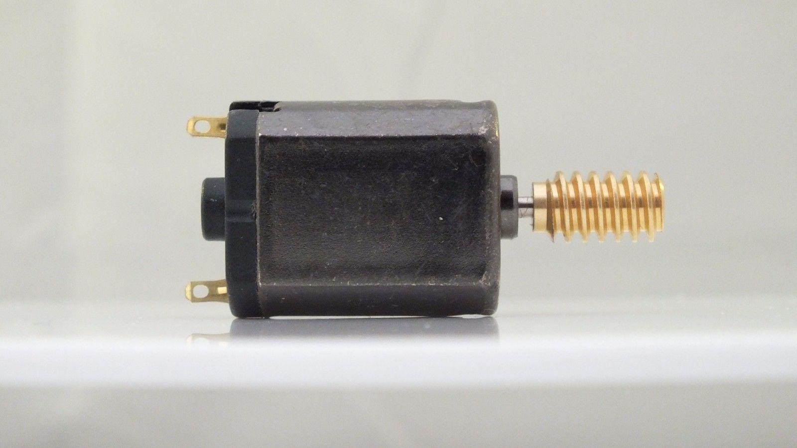 X6214 # HORNBY TRIANG MOTOR ASSY L1 THOMPSON    Z19A